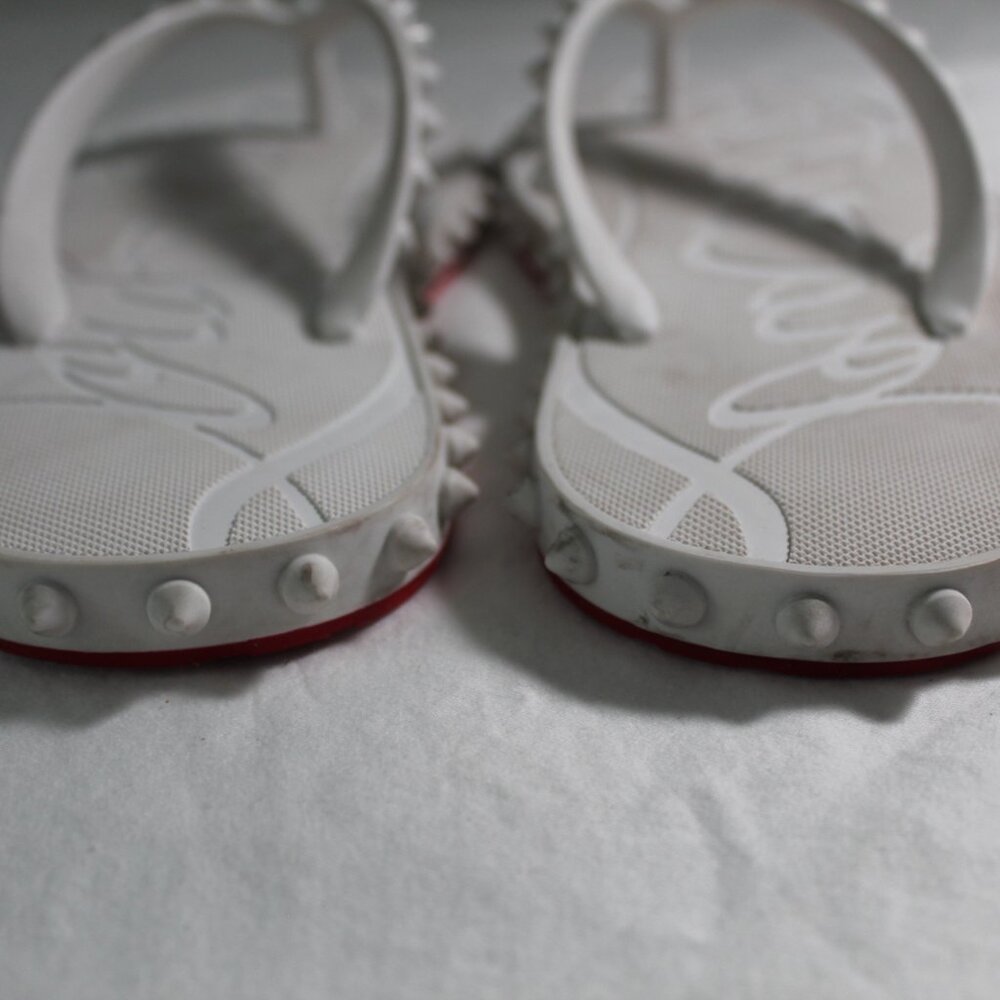 Christian Louboutin Super Loubi Flip Flops Spiked Sandals Slip Ons Pool Slide 39 - Picture 4 of 6